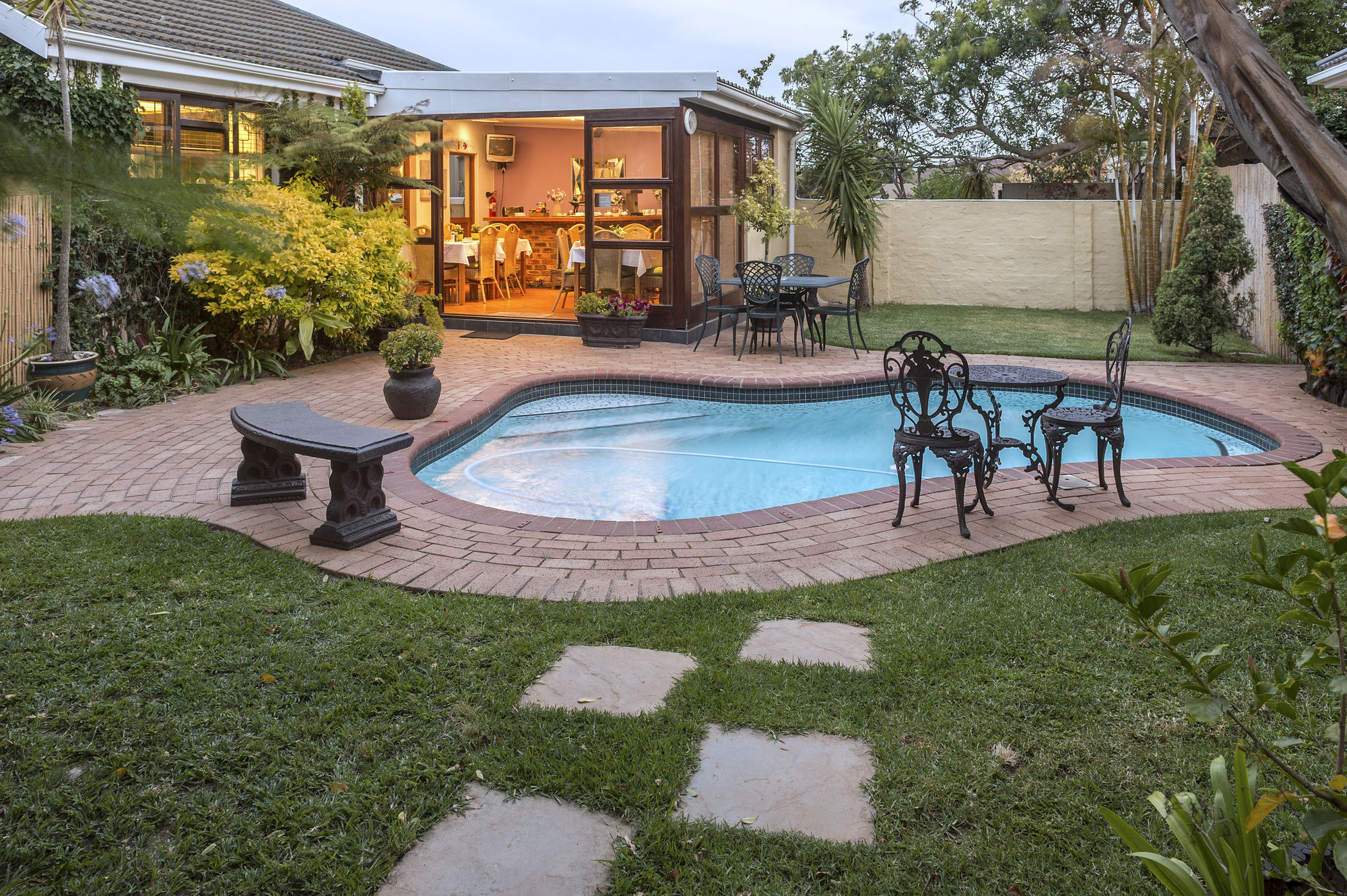 Algoa Guest House Summerstrand Port Elizabeth Extérieur photo